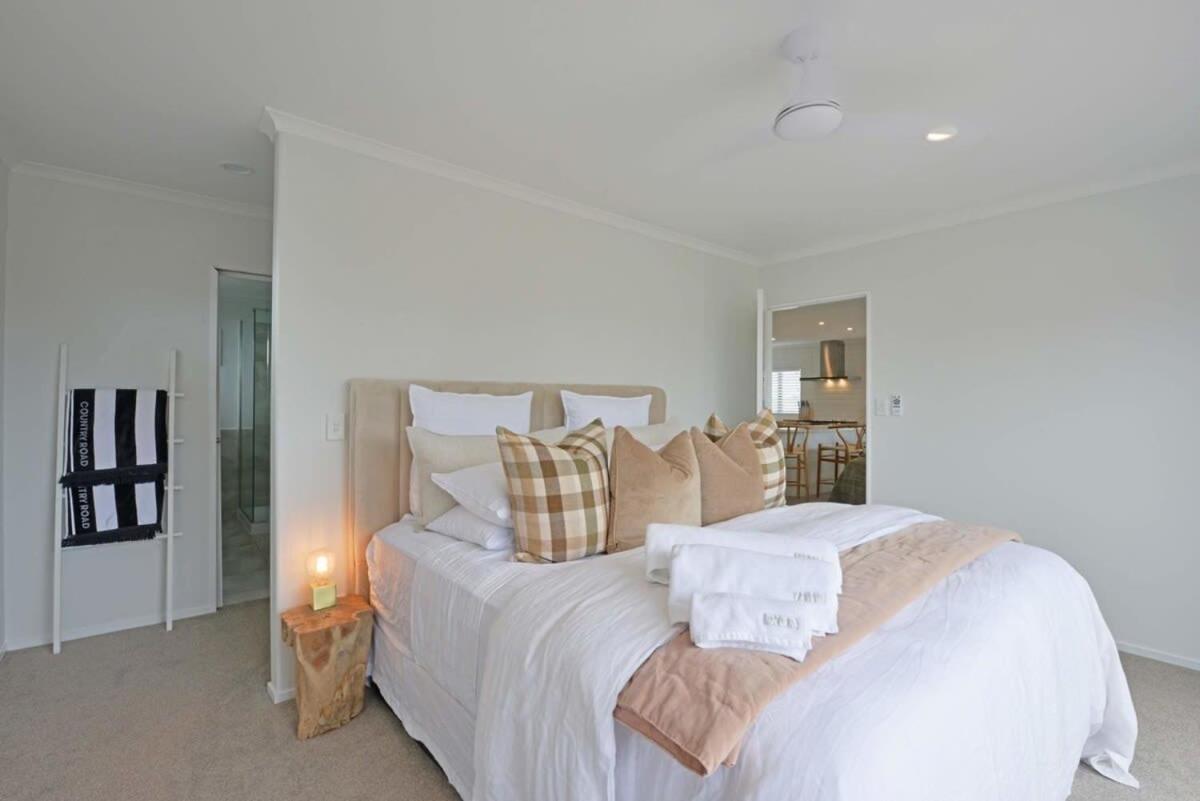 Escape To High End Comforts On Riverton Villa Mount Maunganui Exterior photo